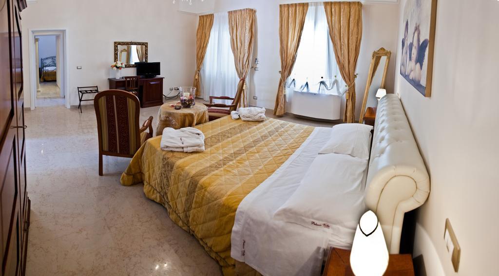 Palazzo Volta Boutique Luxury B&B Nardo Bilik gambar