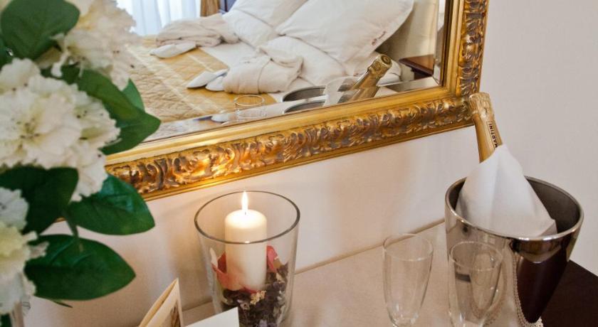 Palazzo Volta Boutique Luxury B&B Nardo Bilik gambar